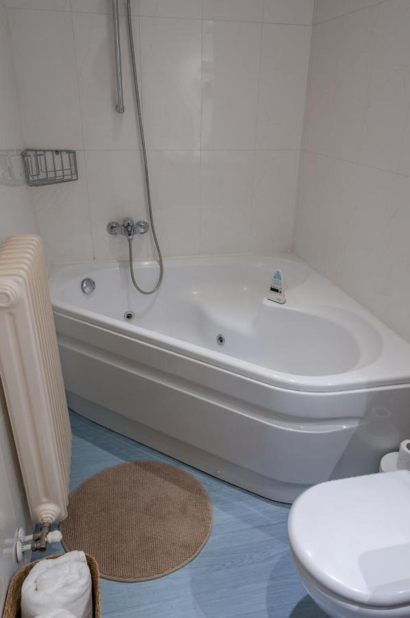 Ca La Prat Apartment Sant Joan de les Abadesses Luaran gambar